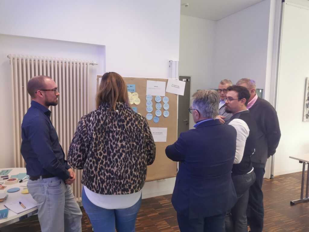 Foto vom Workshop zum Vorgehen für das Zukunftskonzept